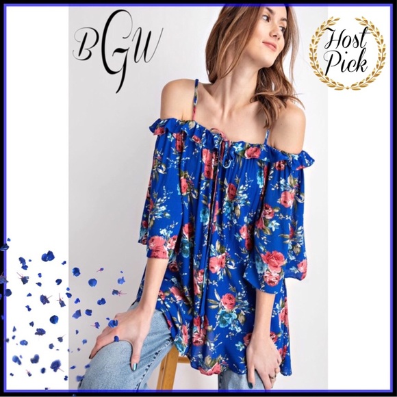 Boutique with Grace Tops - 🆕Lovely Off Shoulder Floral Tunic Top